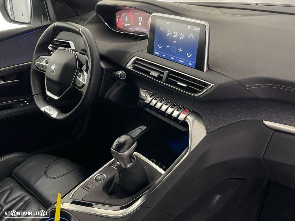 Peugeot 3008 1.2 PureTech GT Line - 23