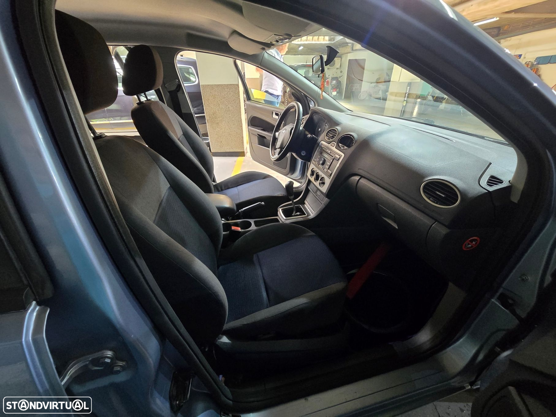 Ford Focus 1.6 TDCi Ghia - 10