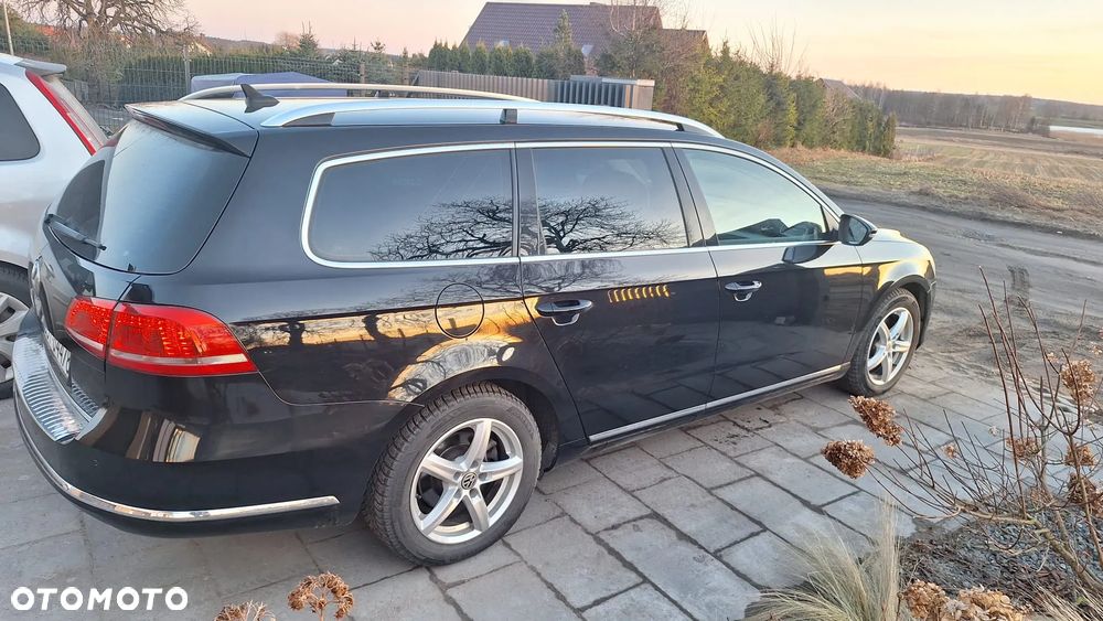Volkswagen Passat 2.0 TDI Highline DSG - 14