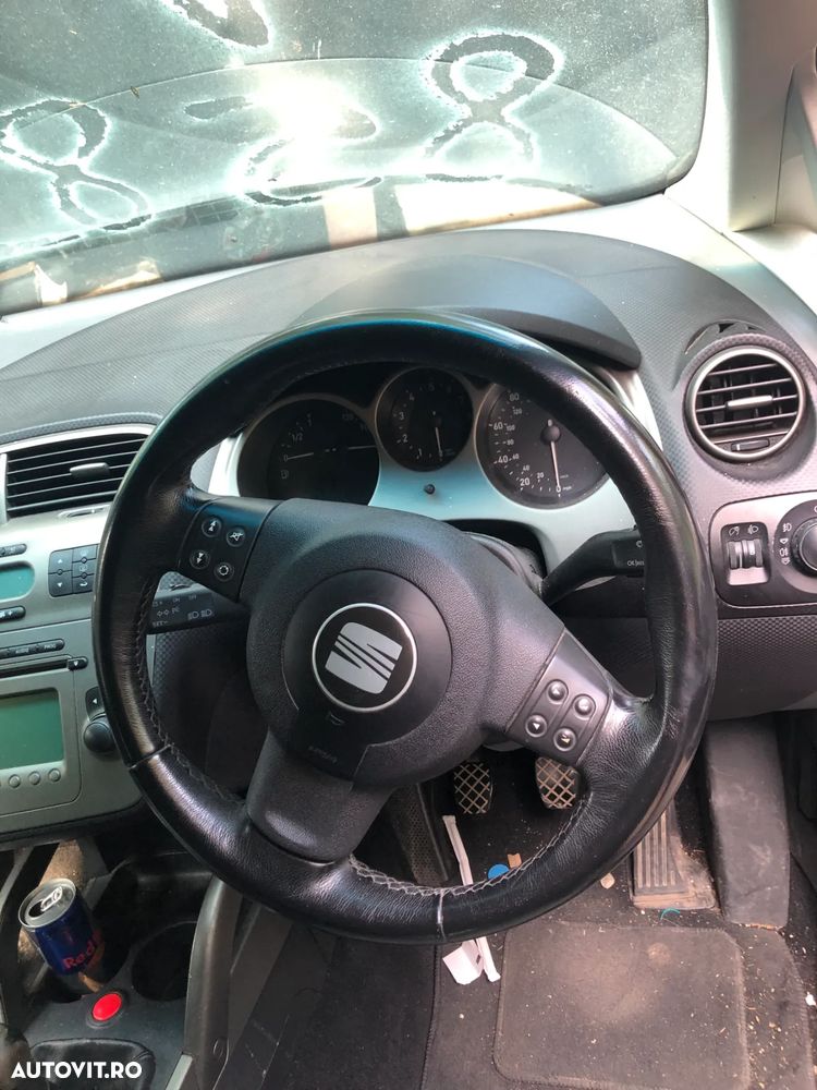 Volan piele negru cu comenzi si airbag Seat 2005 - 9