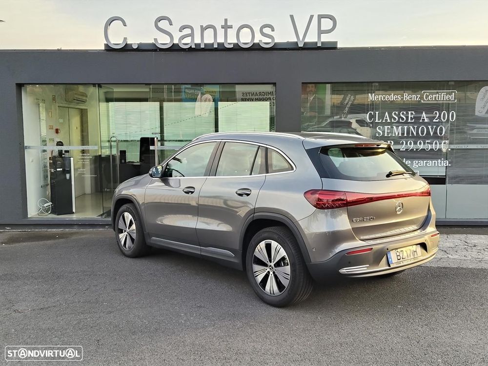 Mercedes-Benz EQA - 3