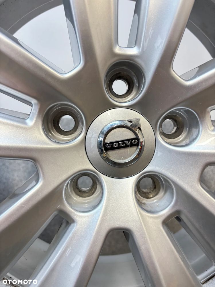 4 Felgi Alu. Volvo S60, V60, V70, 17", 31471309, K3 B400CC - 19