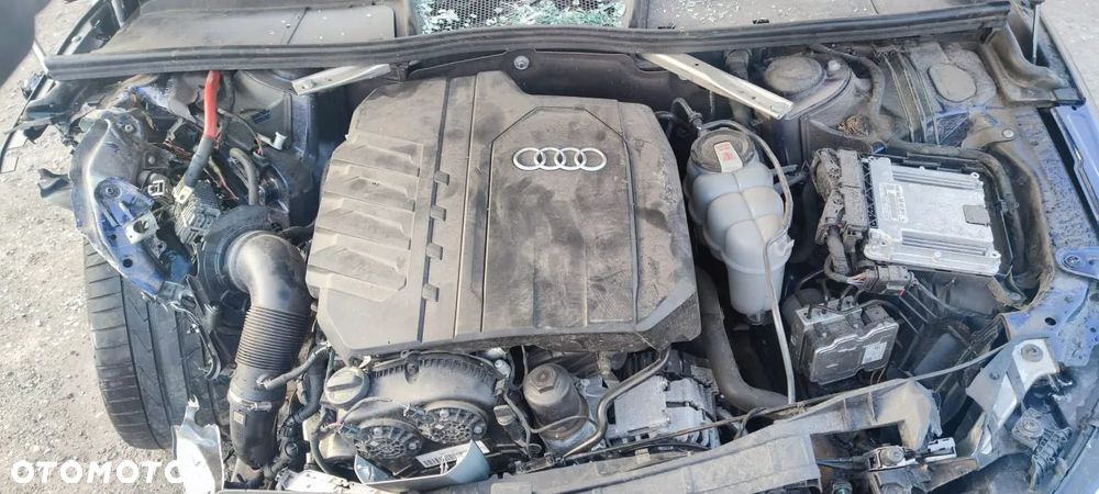 Audi 40 TFSI mHEV S Line S tronic - 4