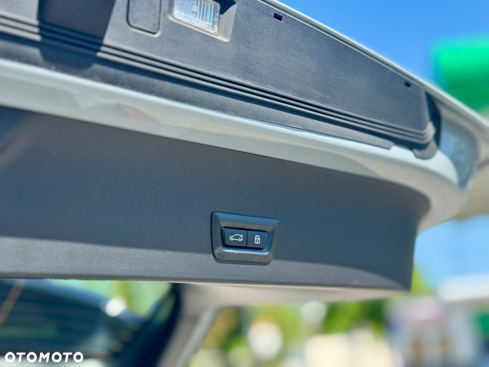 BMW X3 xDrive20 mHEV - 13