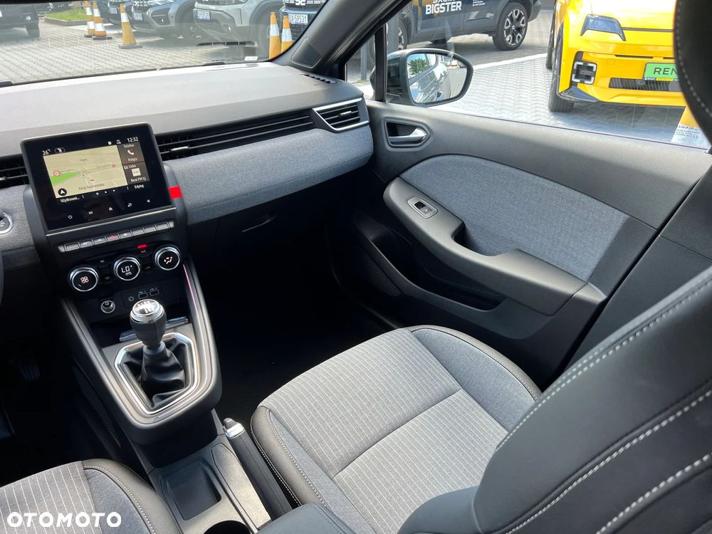 Renault Clio - 12
