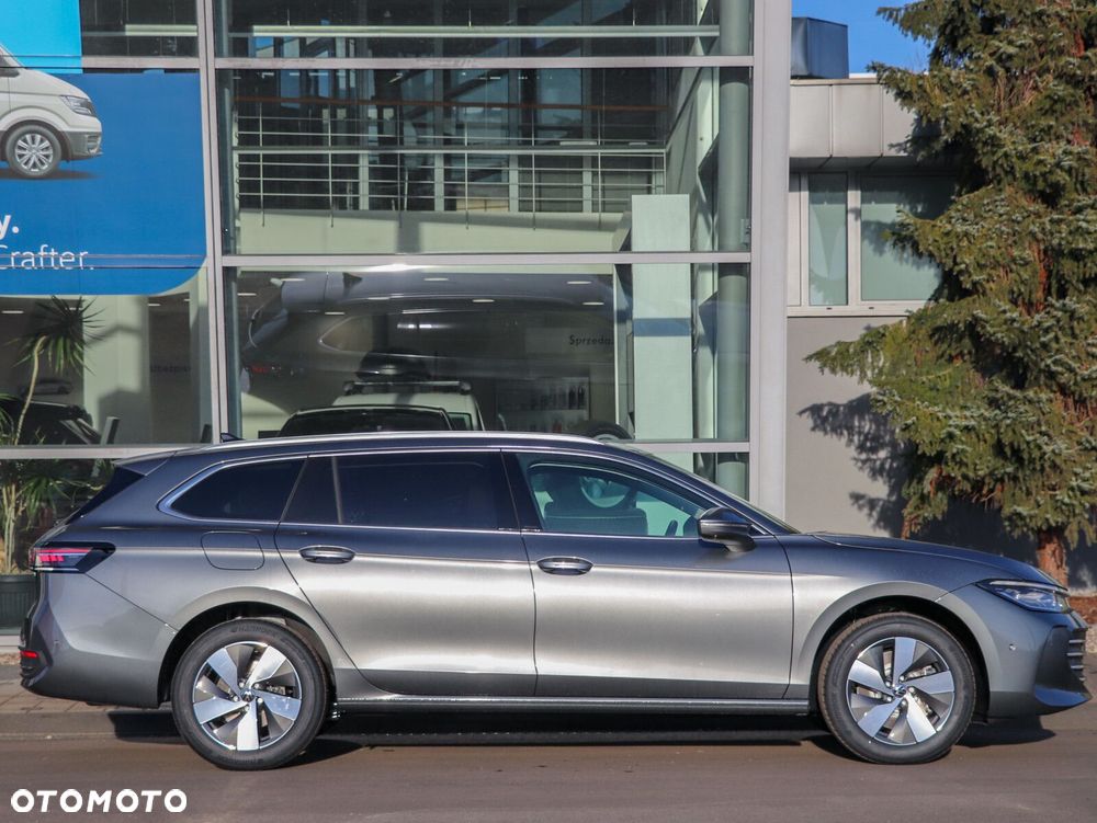 Volkswagen Passat - 7
