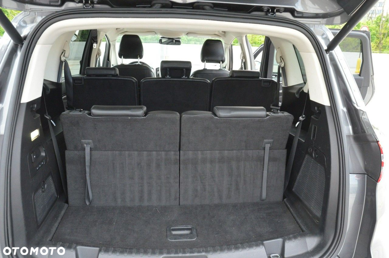 Ford S-Max 2.0 TDCi 4WD Titanium PowerShift - 37
