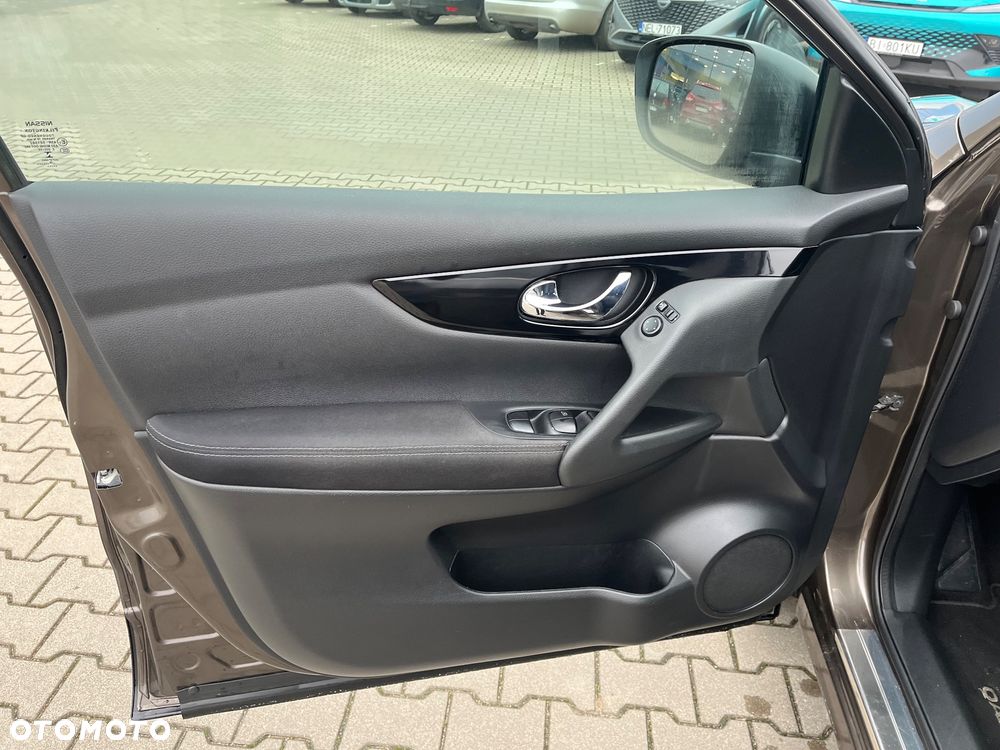 Nissan Qashqai 1.2 DIG-T Acenta EU6 - 15