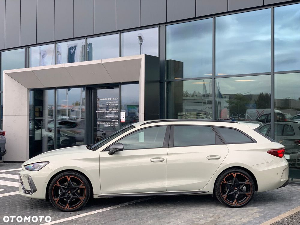Cupra Leon Sportstourer - 3