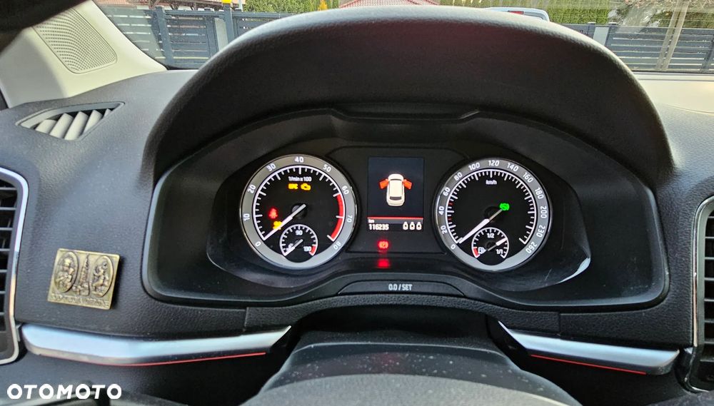 Skoda Karoq 1.5 TSI ACT 4x2 Style DSG - 22