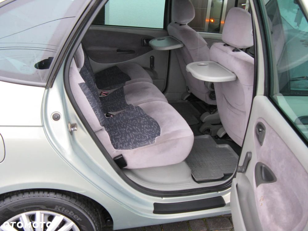 Renault Scenic Megane 1.8i RXE 16V - 10