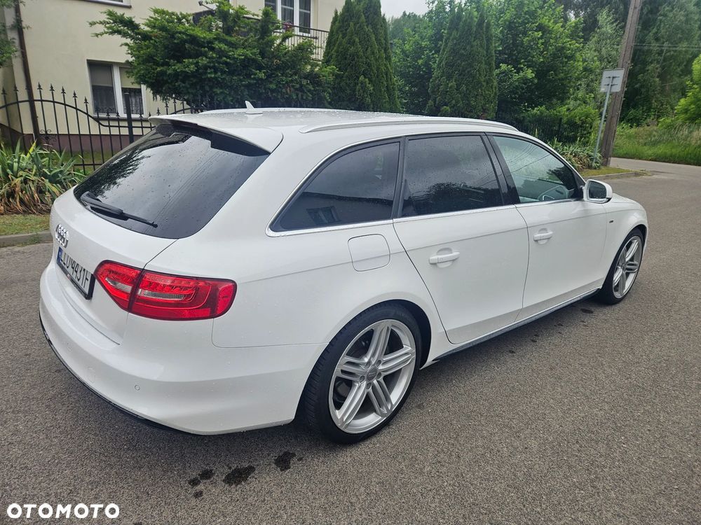 Audi A4 Avant 2.0 TDI DPF clean diesel multitronic S line Sportpaket - 3