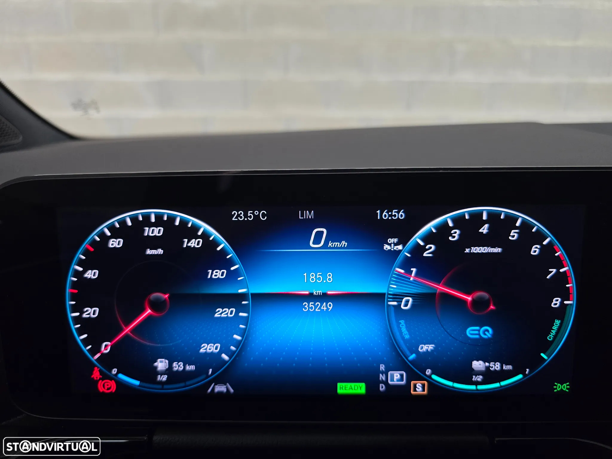 Mercedes-Benz GLA 250 e 8G-DCT AMG Line - 43