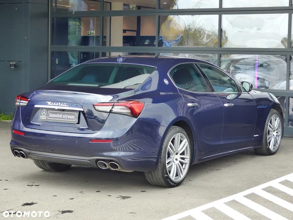 Maserati Ghibli MHEV Granlusso - 4