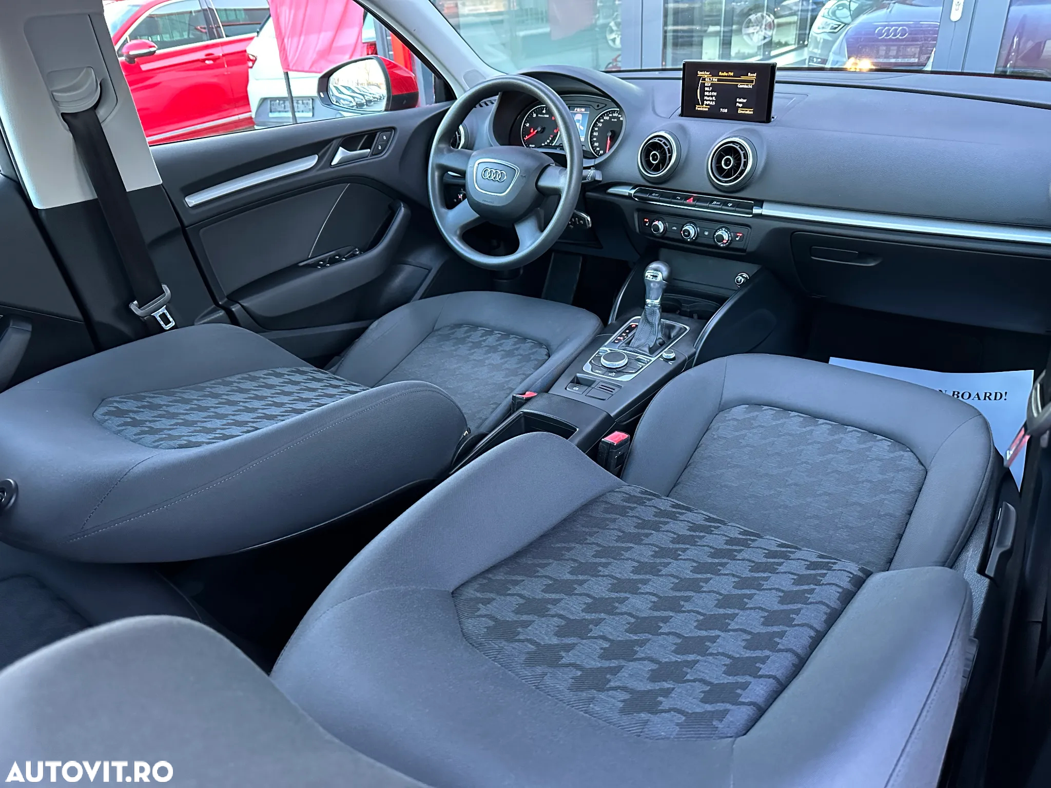 Audi A3 1.6 TDI Sportback (clean diesel) S tronic Attraction - 7