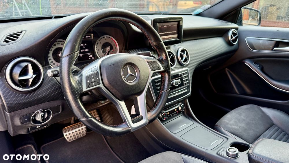 Mercedes-Benz Klasa A 220 CDI 7G-DCT AMG Line - 22