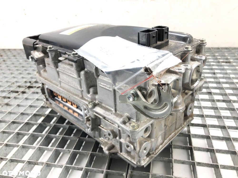 KONWERTER FALOWNIK  TOYOTA C-HR (_X1_) 2016 - 2022 1.8 Hybrid (ZYX10_, ZYX11_) 90 kW [122 KM] - 3