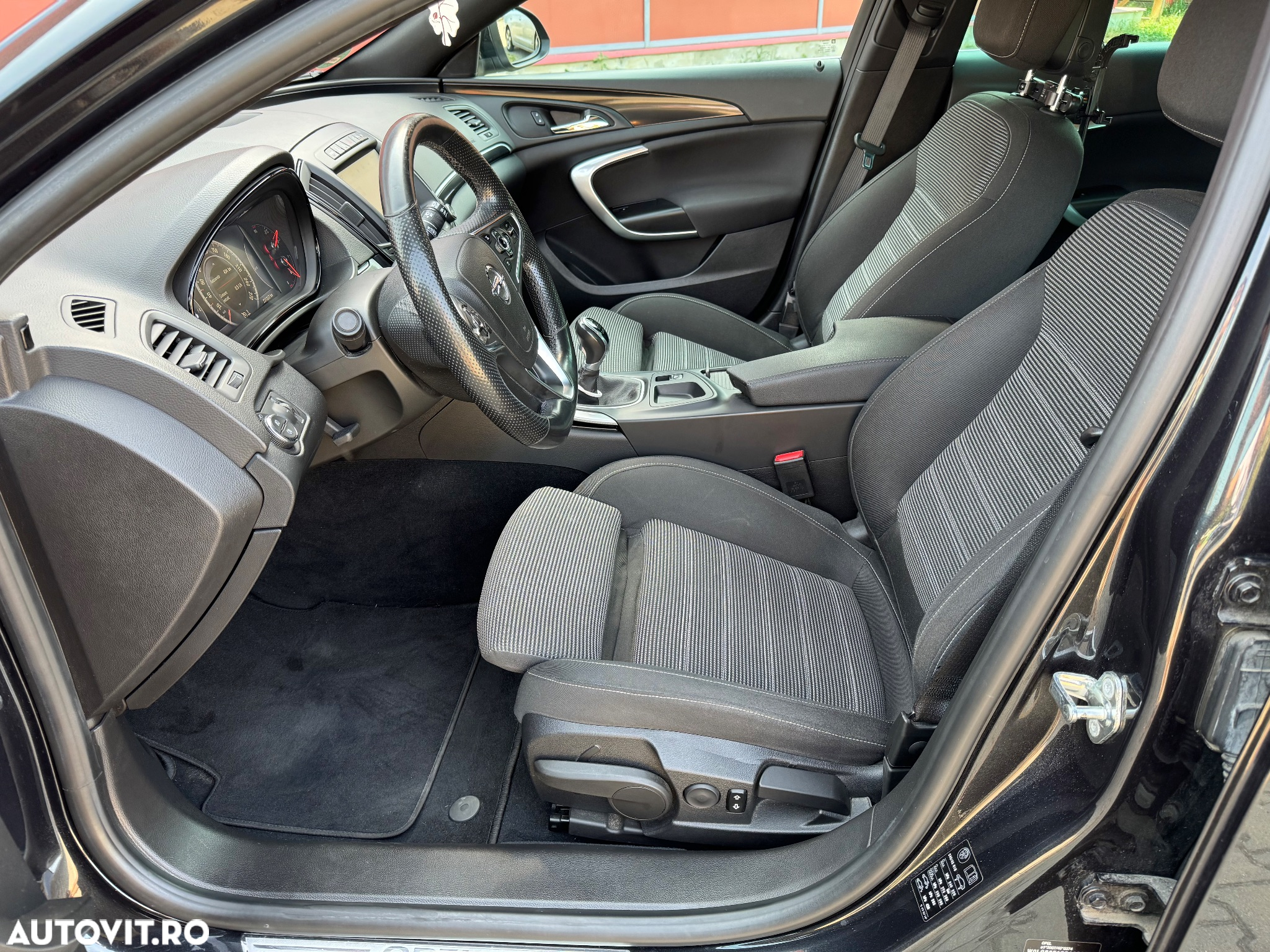 Opel Insignia 2.0 CDTI 4x4 ecoFLEX Start/Stop Sport - 9