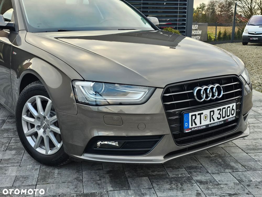 Audi A4 Avant 2.0 TDI DPF multitronic S line Sportpaket - 21