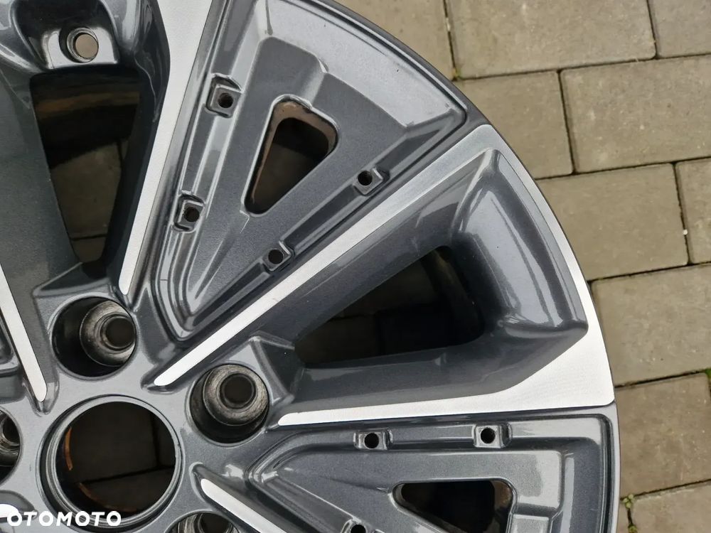 FELGA KIA SOUL 7Jx17, ET50, 5x114,3 - 3