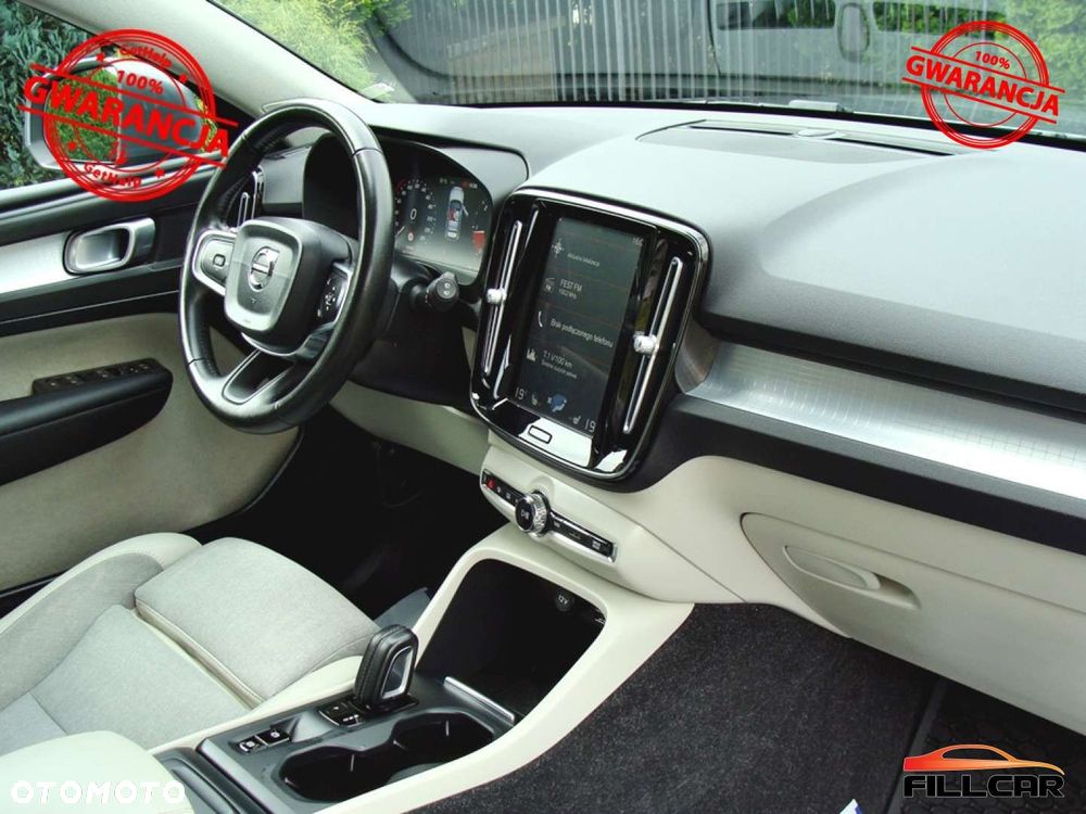 Volvo XC 40 D3 SCR Momentum - 11
