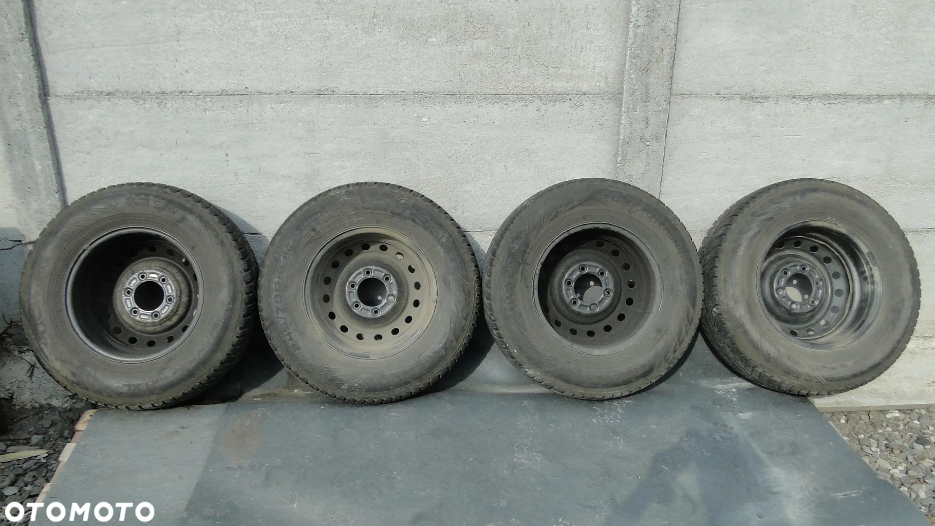 ISUZU D-MAX II FELGA FELGI STALOWE OPONY 7X16 6X139,7 NOKIAN WR SUV 3 245/70R16 2017r - 9