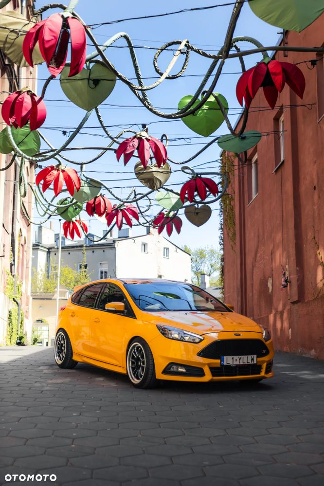 Ford Focus ST - 1