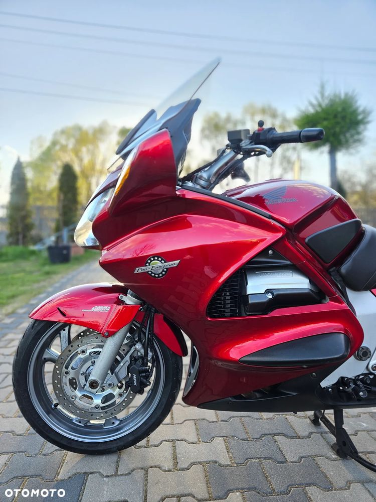 Honda ST - 13