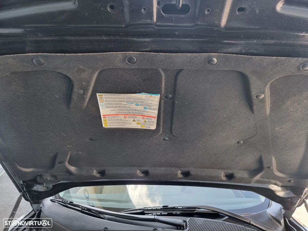 Alfa Romeo 147 1.9 JTD Distinctive - 19