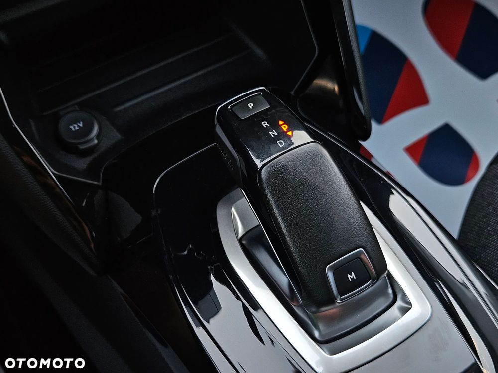 Peugeot 2008 - 18