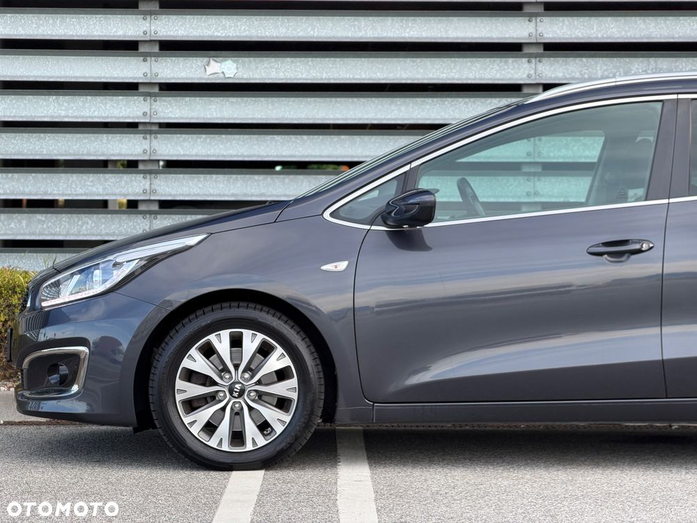 Kia Ceed 1.6 CRDi L - 36
