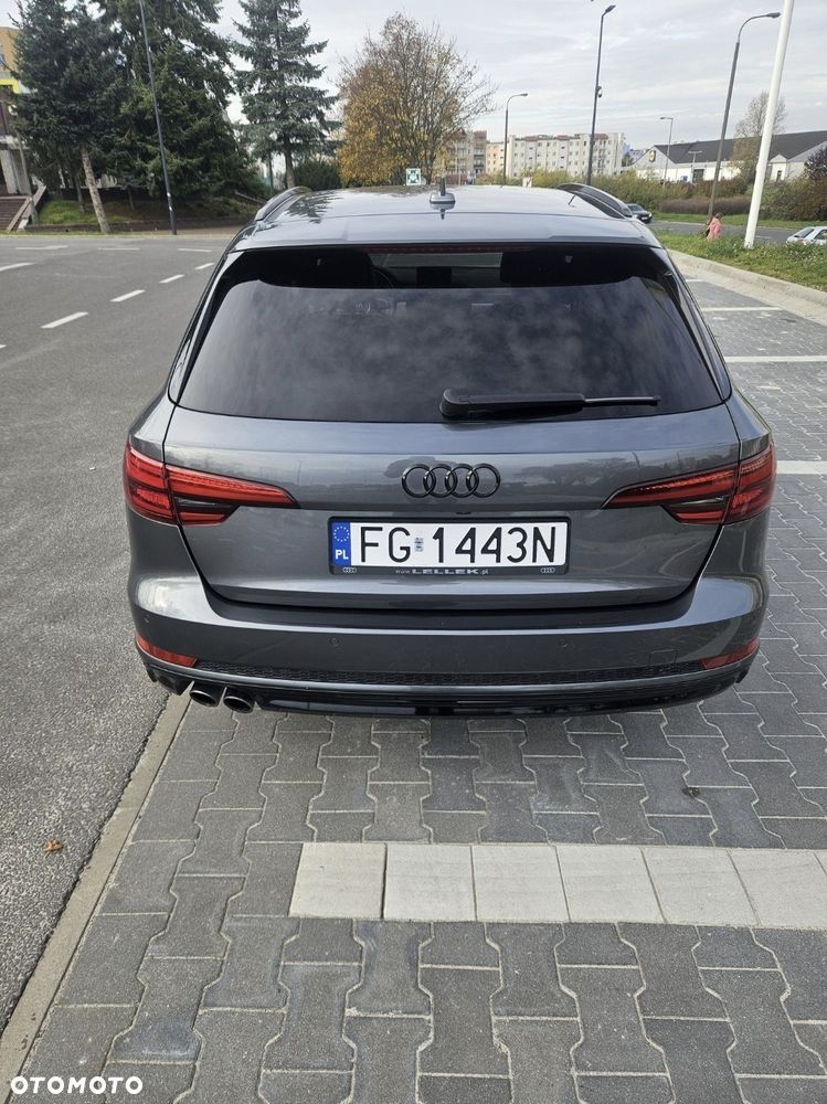 Audi A4 Avant - 4