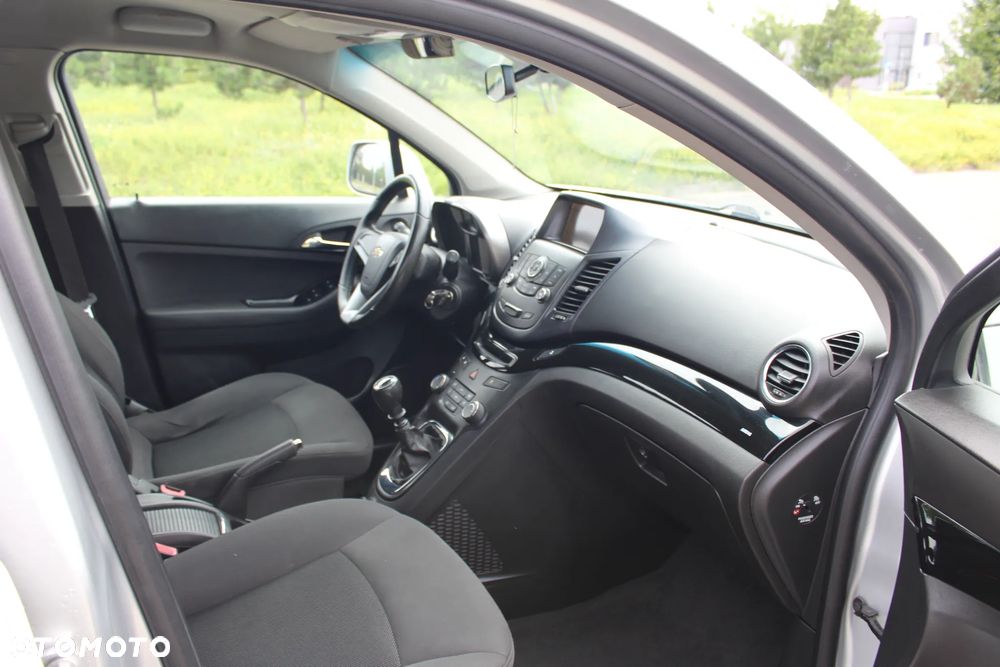 Chevrolet Orlando 1.8 LT+ - 12