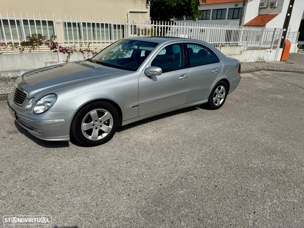 Mercedes-Benz E 270 - 8