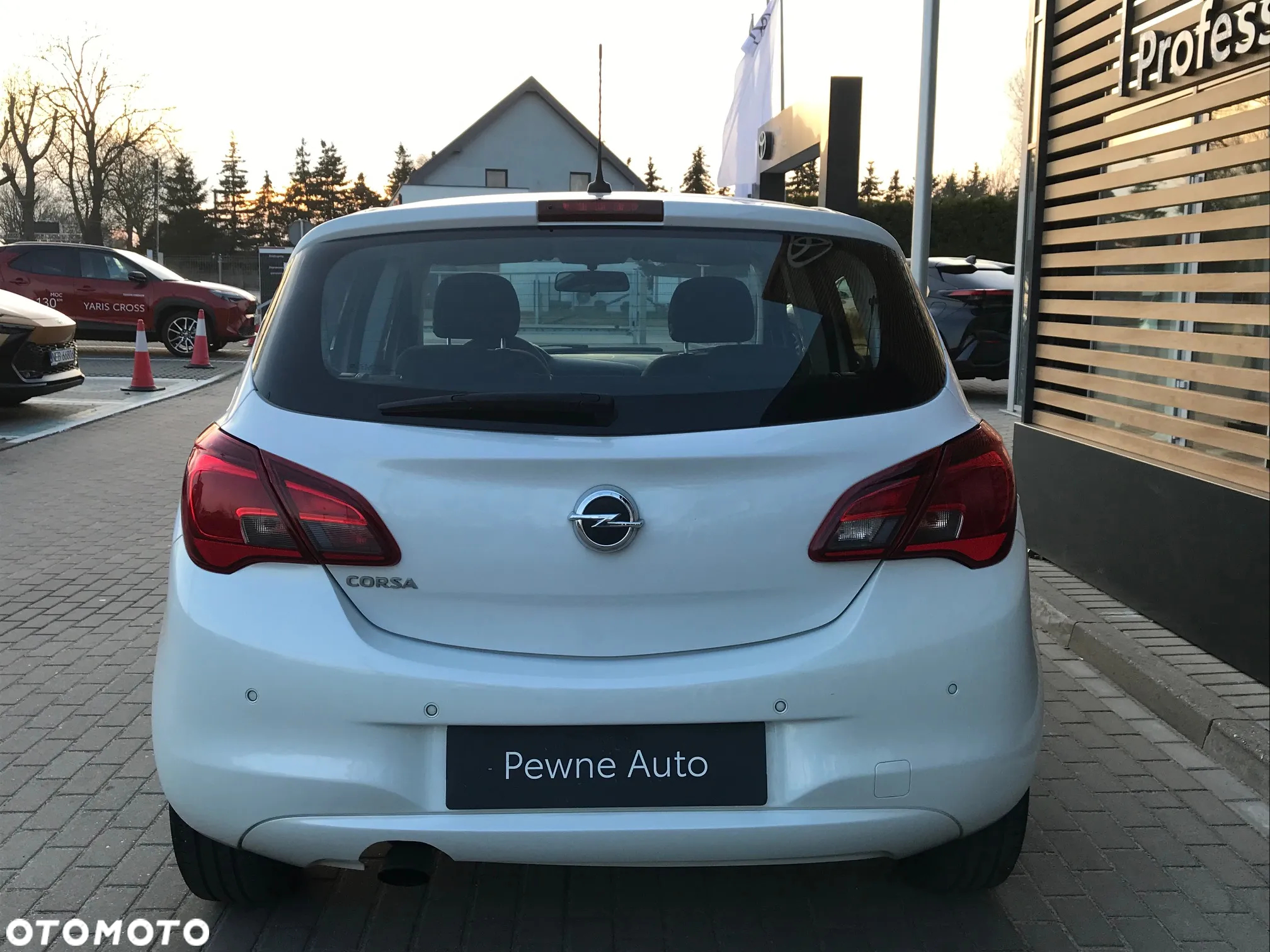 Opel Corsa 1.4 T Enjoy S&S - 5