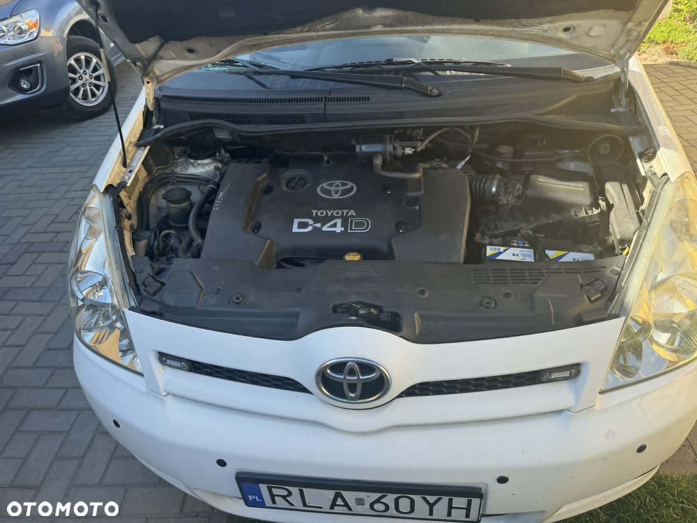 Toyota Corolla Verso 2.0 D-4D Executive - 7
