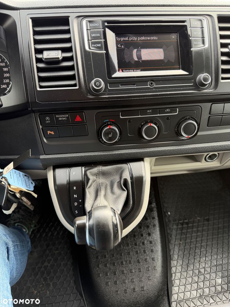 Volkswagen Transporter T6 - 22