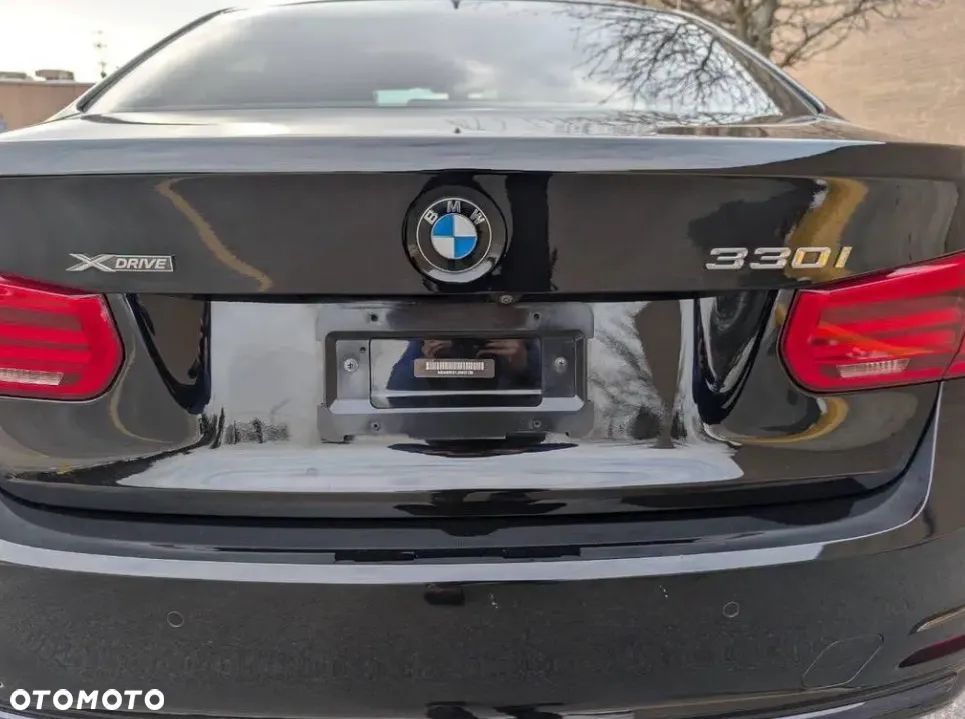 BMW Seria 3 330i GPF Sport Line Shadow - 21