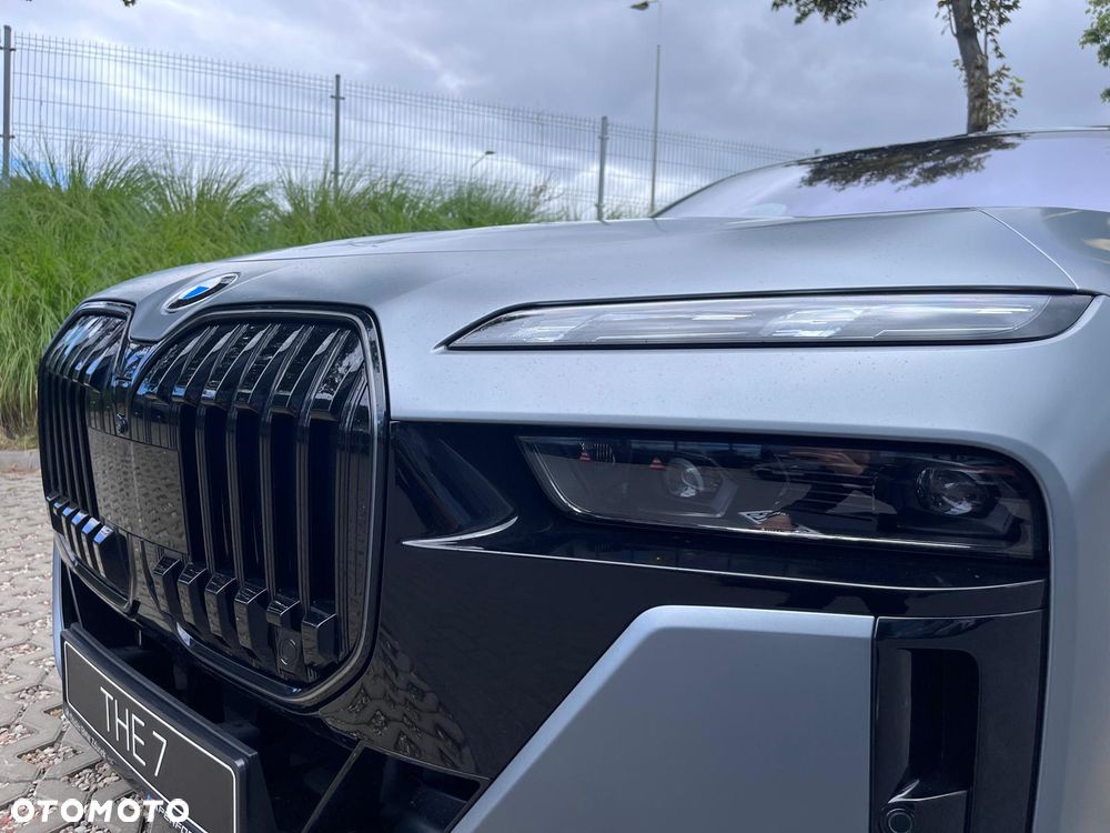 BMW Seria 7 740d xDrive mHEV sport - 30