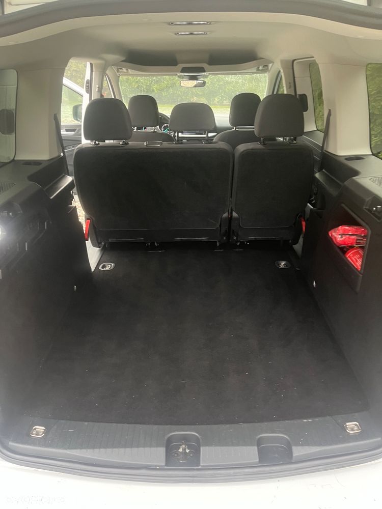 Ford Tourneo Connect Grand ver-grand-2-0-ecoblue-titanium - 12