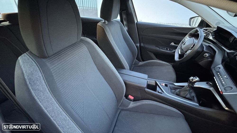 Peugeot 308 1.2 PureTech Allure - 11