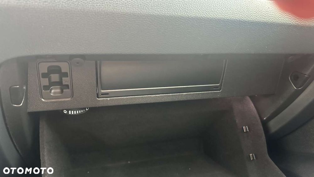 Volkswagen Passat - 26