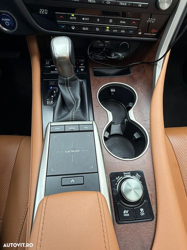 Lexus Seria RX 450h Aut. Luxury (trapa panoramica) - 20