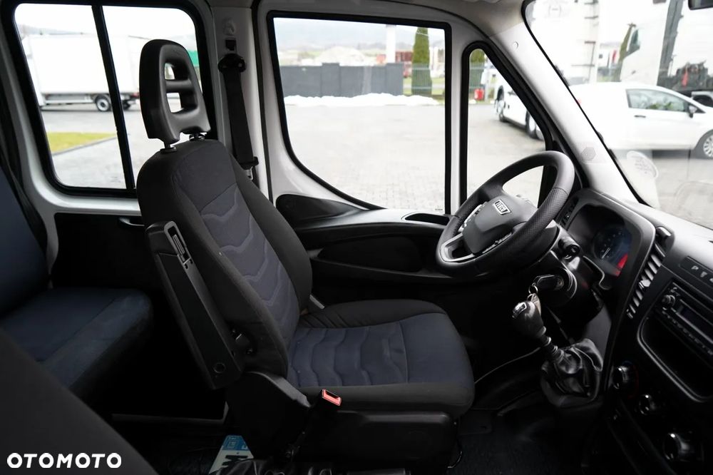 Iveco DAILY 35-140 / WYWROTKA / BRYGADÓWKA / BLIŹNIAK / MANUAL / 6 MIEJSC / - 28