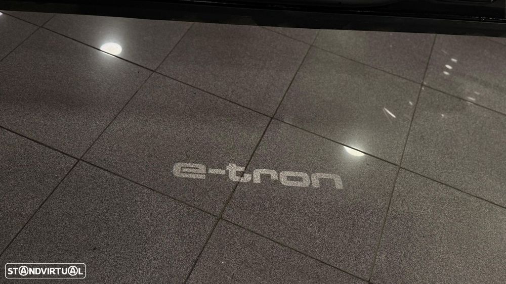 Audi e-tron Sportback S quattro - 39