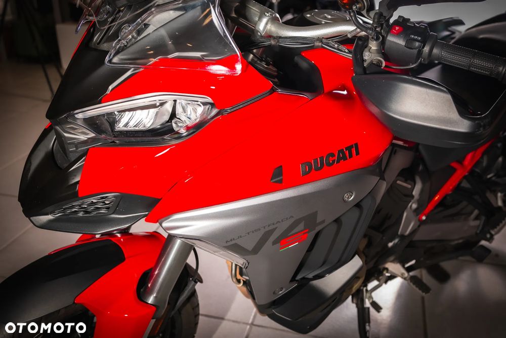 Ducati Multistrada - 9