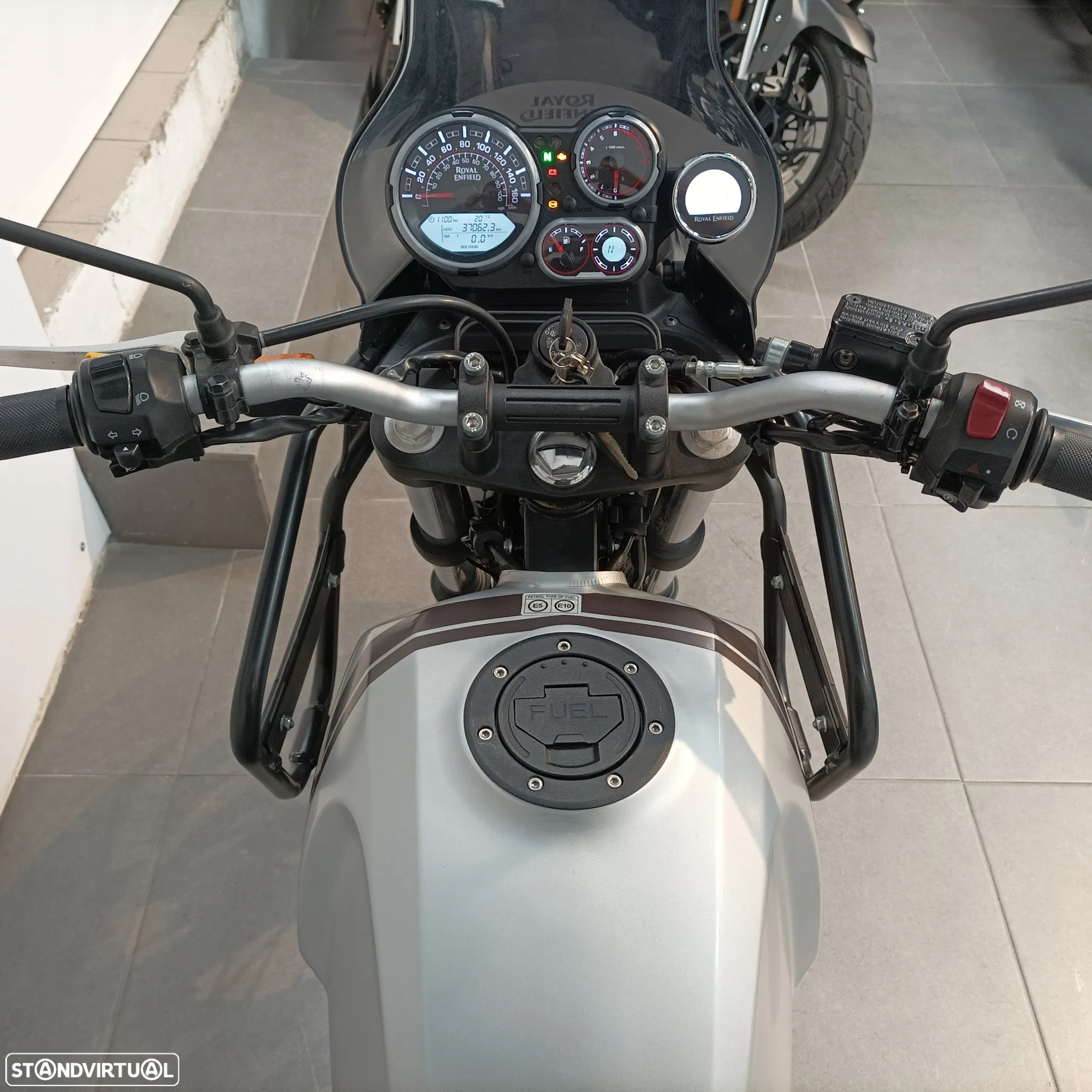 Royal Enfield Himalayan 400 - 6