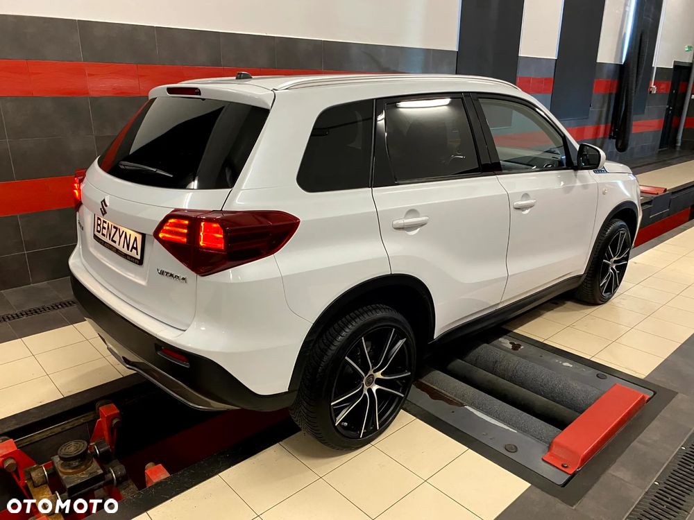 Suzuki Vitara 1.4 Boosterjet Elegance 2WD - 9