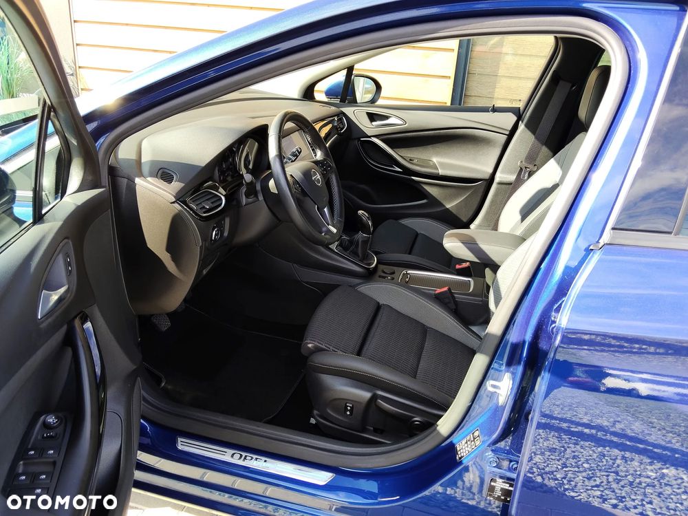 Opel Astra 1.2 Turbo Start/Stop Ultimate - 11