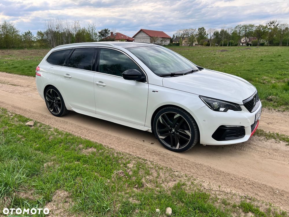 Peugeot 308 1.6 e-THP GT S&S - 3